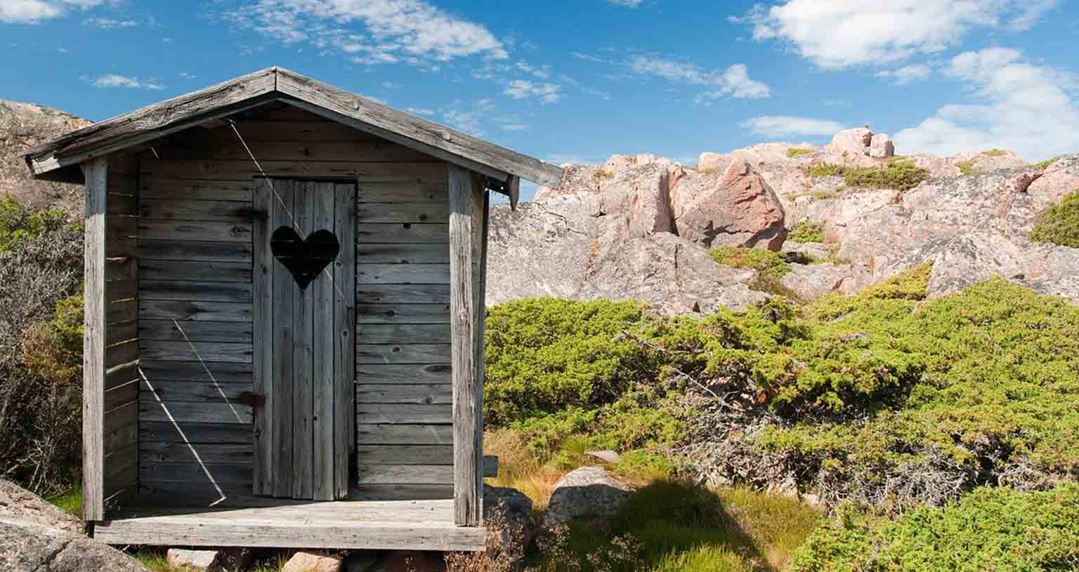 trockentrenntoilette-van-tiny-house--trockentoilette-trenntoilette-kompostklo-aussenklo